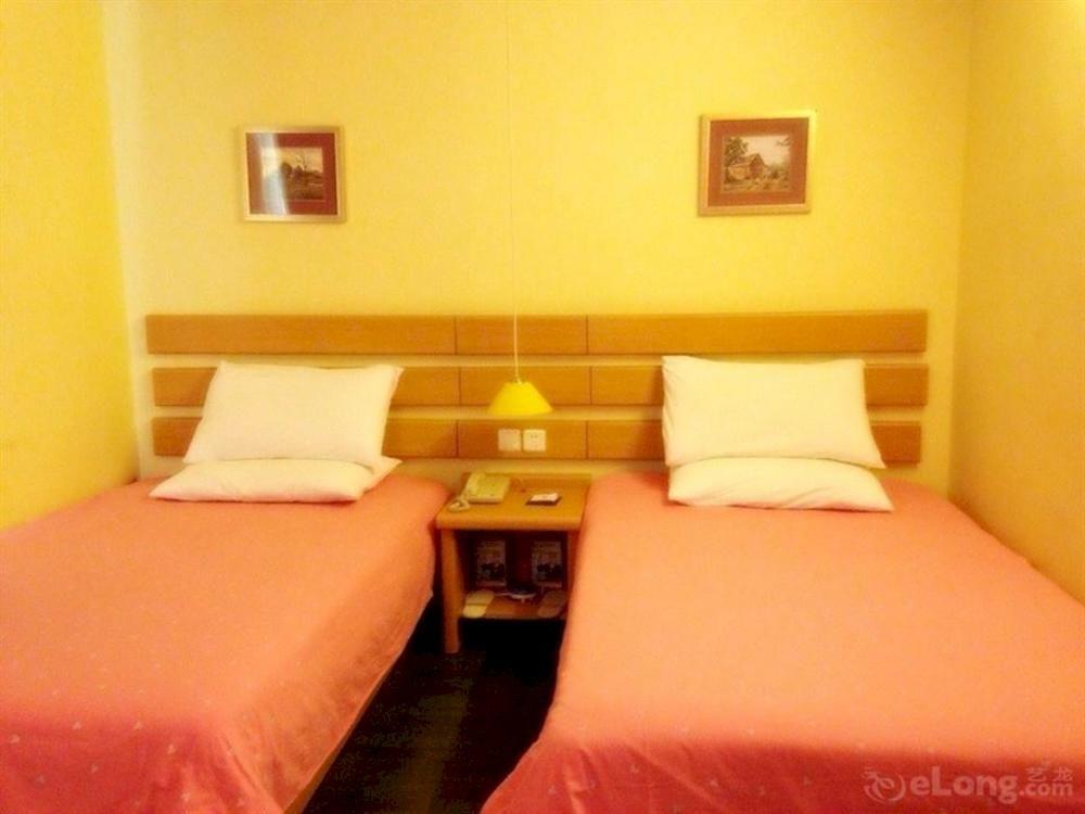 Home Inn Guangzhou Guangdong University Of Foreign Studies Baiyun Avenue Bagian luar foto